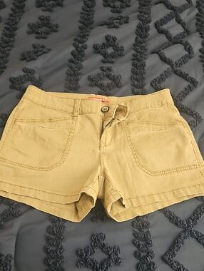 UNIONBAY Women's High-Waist Khaki Tan Shorts